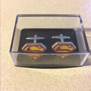 Superman inspired cuff links.